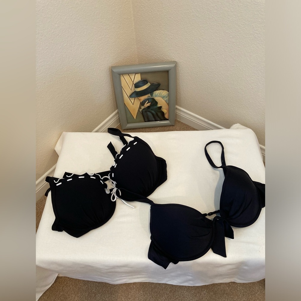 New black, bathing suit tops, size large